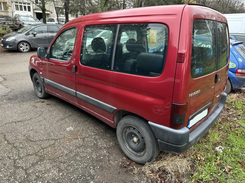 Peugeot Partner 1.9D, снимка 4 - Автомобили и джипове - 52673816