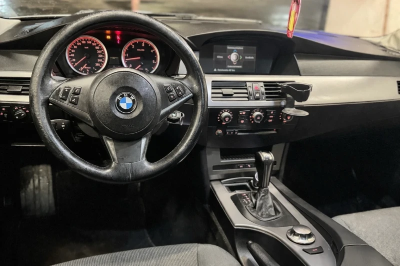 BMW 525 E61, снимка 3 - Автомобили и джипове - 53024807