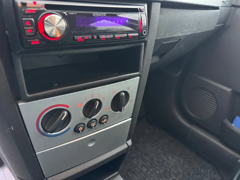 Opel Meriva, снимка 7 - Автомобили и джипове - 53091111