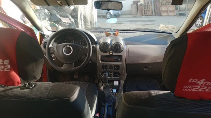 Dacia Logan 1, 5 dci, снимка 10 - Автомобили и джипове - 53509395