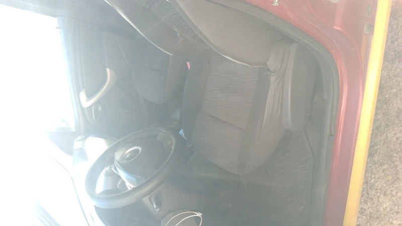 Dacia Logan 1, 5 dci, снимка 7 - Автомобили и джипове - 53509395