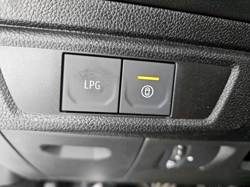 Dacia Logan ECO-G EXPRESSION , снимка 5 - Автомобили и джипове - 53574049