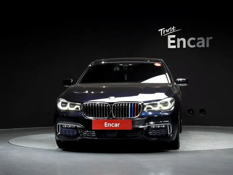 BMW 740 (G11) 740Li xDrive M Sports, снимка 3 - Автомобили и джипове - 55313366