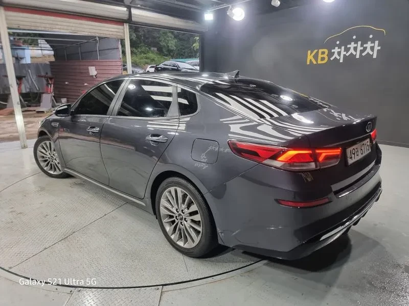 Kia K5 2.0 Intelligent, снимка 5 - Автомобили и джипове - 55834324