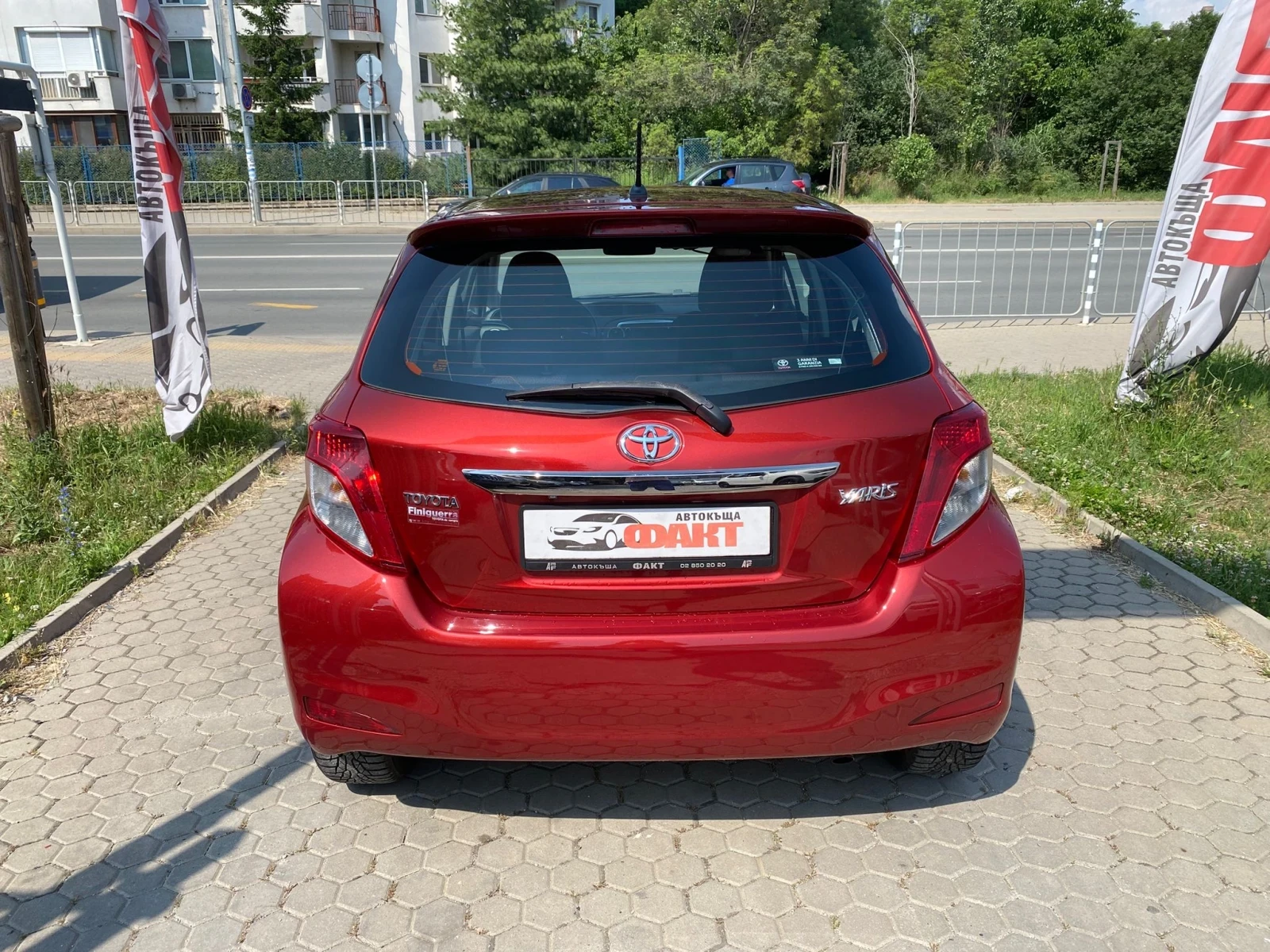 Toyota Yaris 1.3VVT-i/EU.5B/РЕАЛНИ КМ ! ! !  - изображение 5