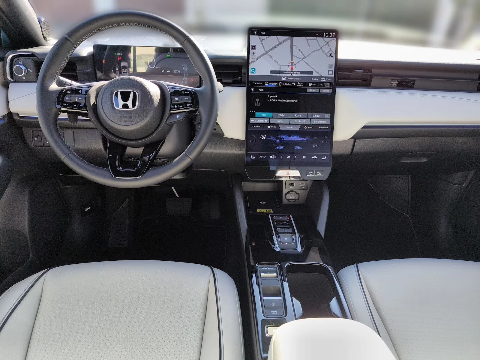 Honda e:Ny1 ADVANCE-PACKET/204HP/PANO/360/HEAD-UP/AMBI/263f - изображение 9