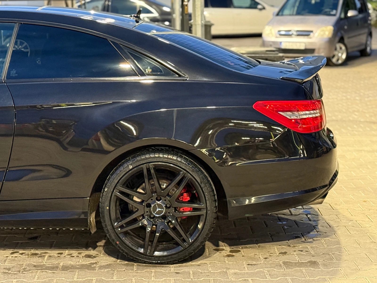 Mercedes-Benz E 350  - изображение 5