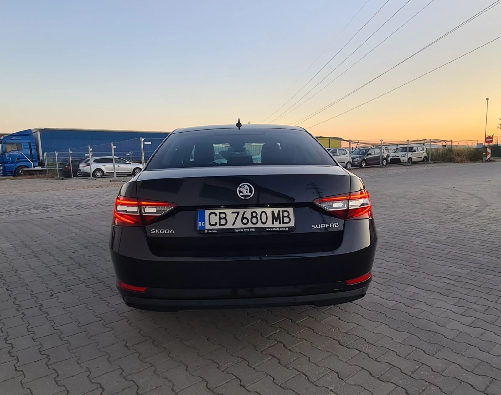 Skoda Superb 2.0 TDI - изображение 7