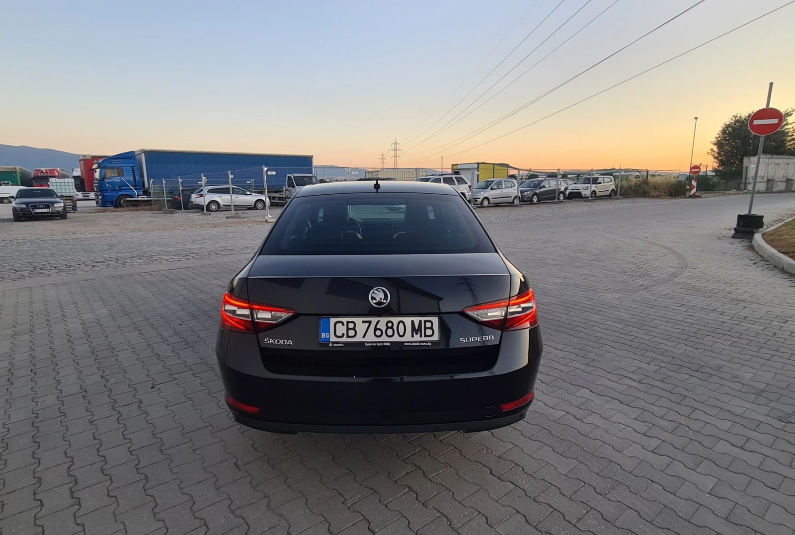Skoda Superb 2.0 TDI - изображение 8