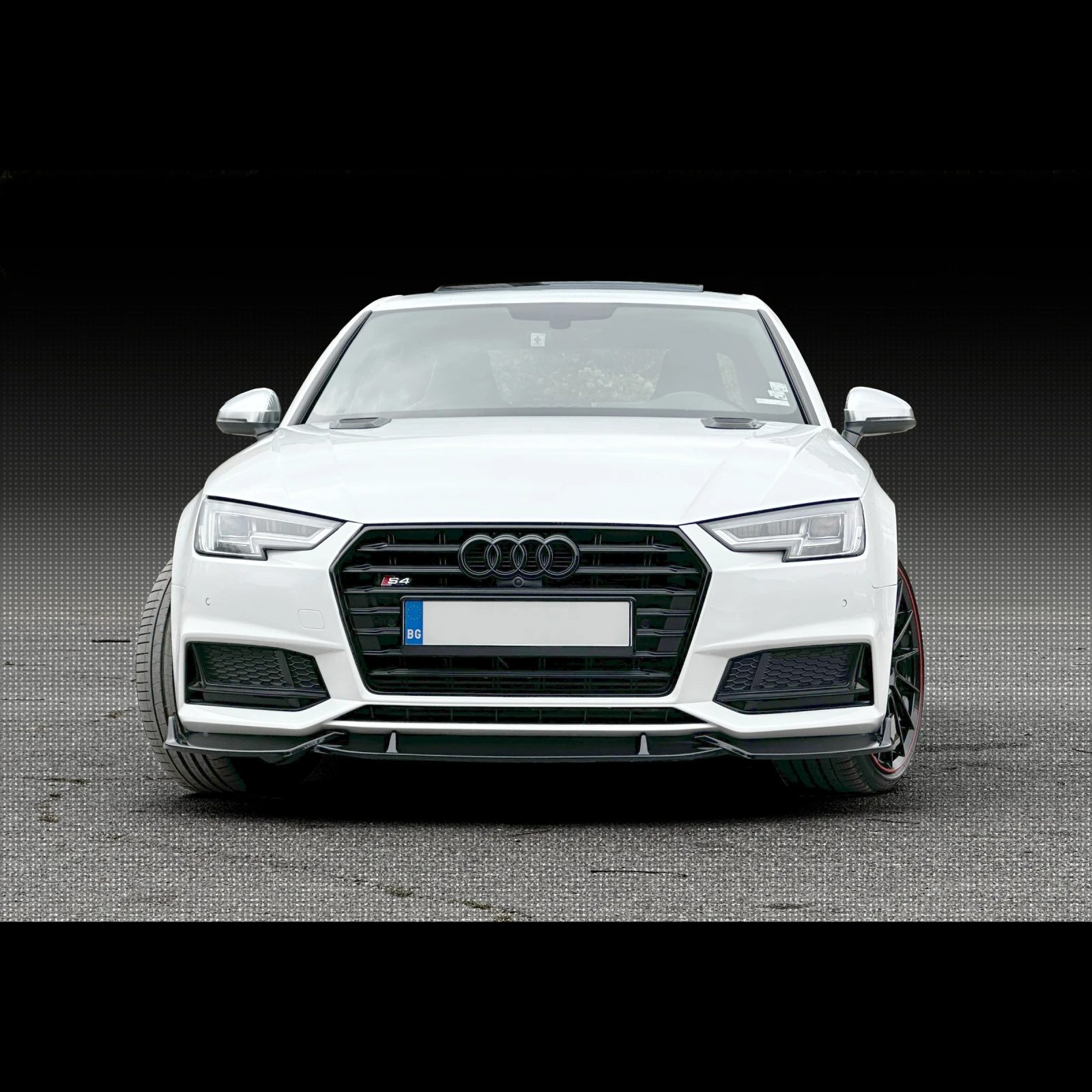 Audi S4 62500KM/ carbon/ обслужена/ зимни и летни гуми, снимка 4 - Автомобили и джипове - 52885182