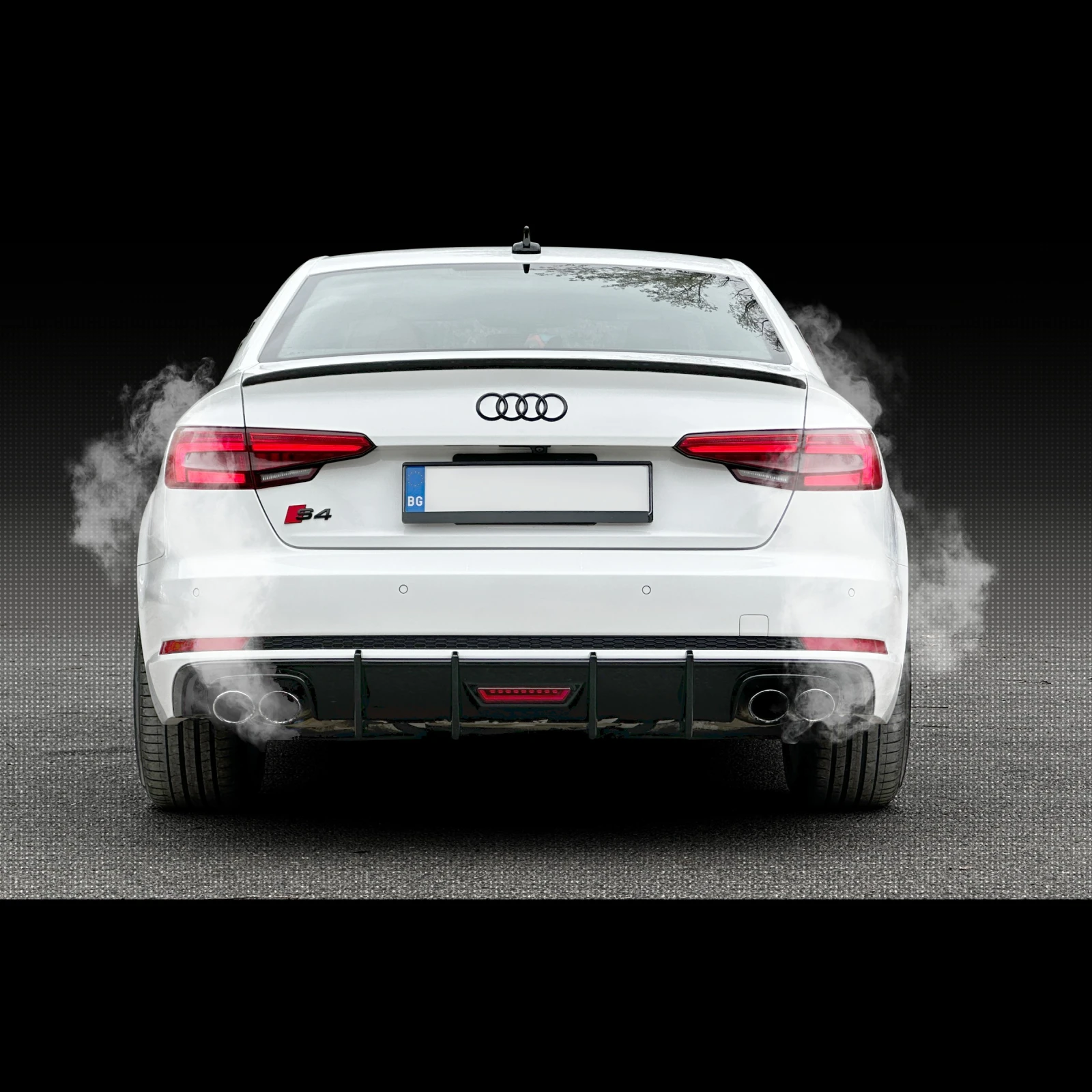 Audi S4 62500KM/ 2018/ сега обслужена/ зимни и летни гуми, снимка 3 - Автомобили и джипове - 52885182