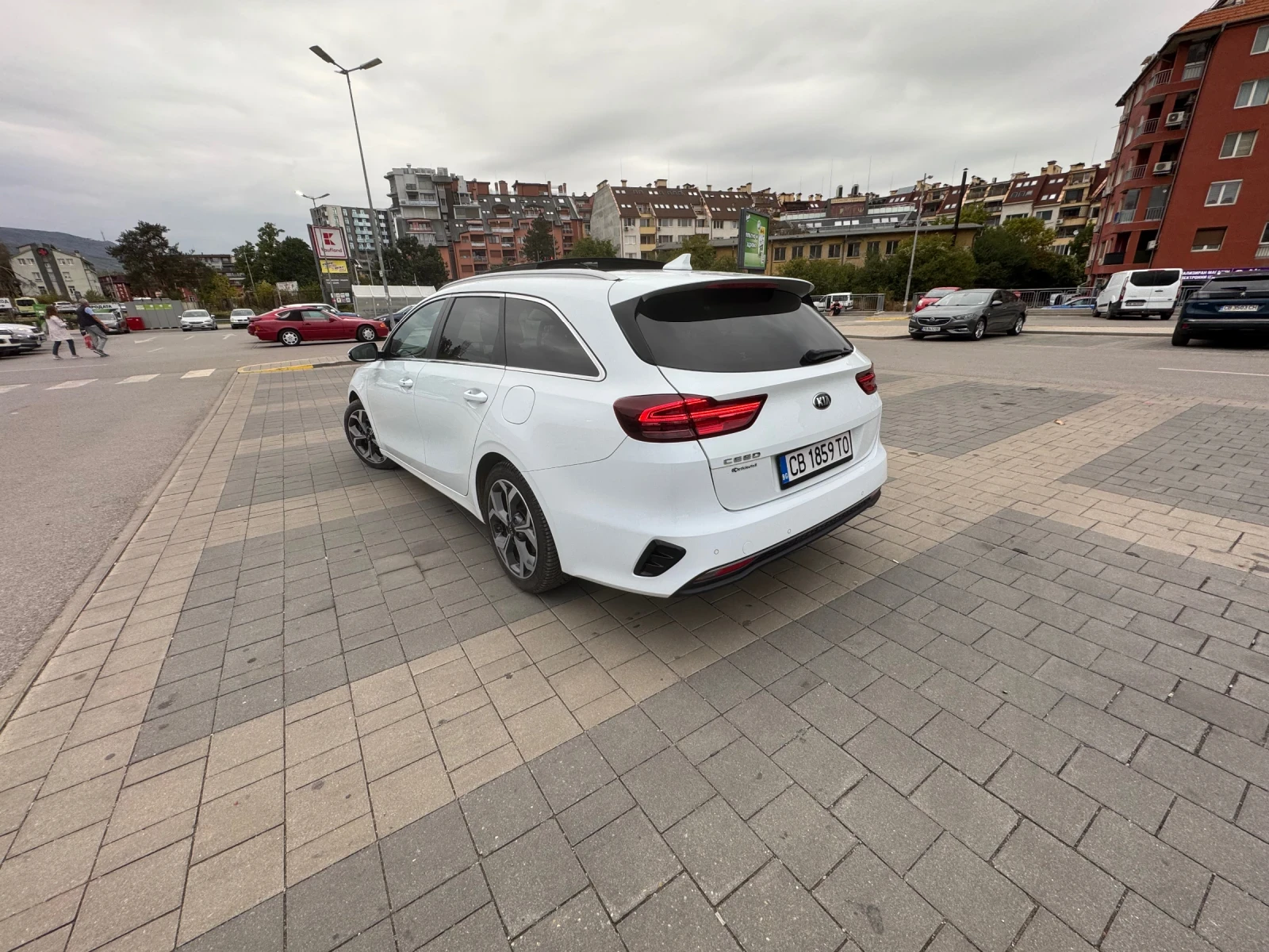 Kia Ceed 1.4 Turbo SW Touring Sport - изображение 7