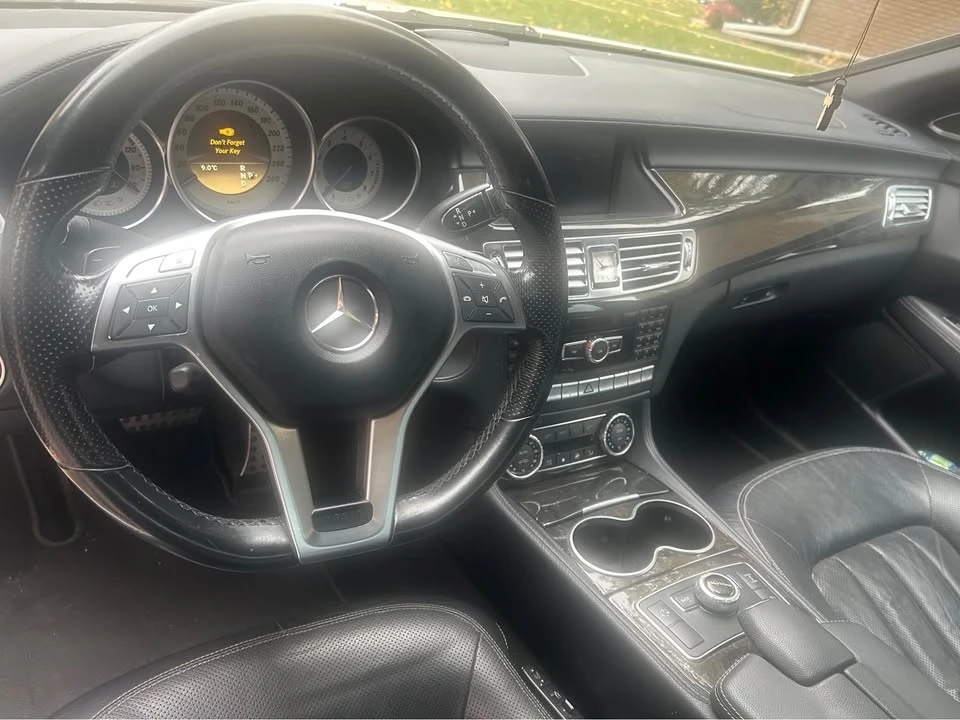 Mercedes-Benz CLS 55 AMG CARFAX* АВТОФИНАНСИРАНЕ* БЕЗ ПЪРВОНАЧАЛНА ВНОСКА*  - изображение 6