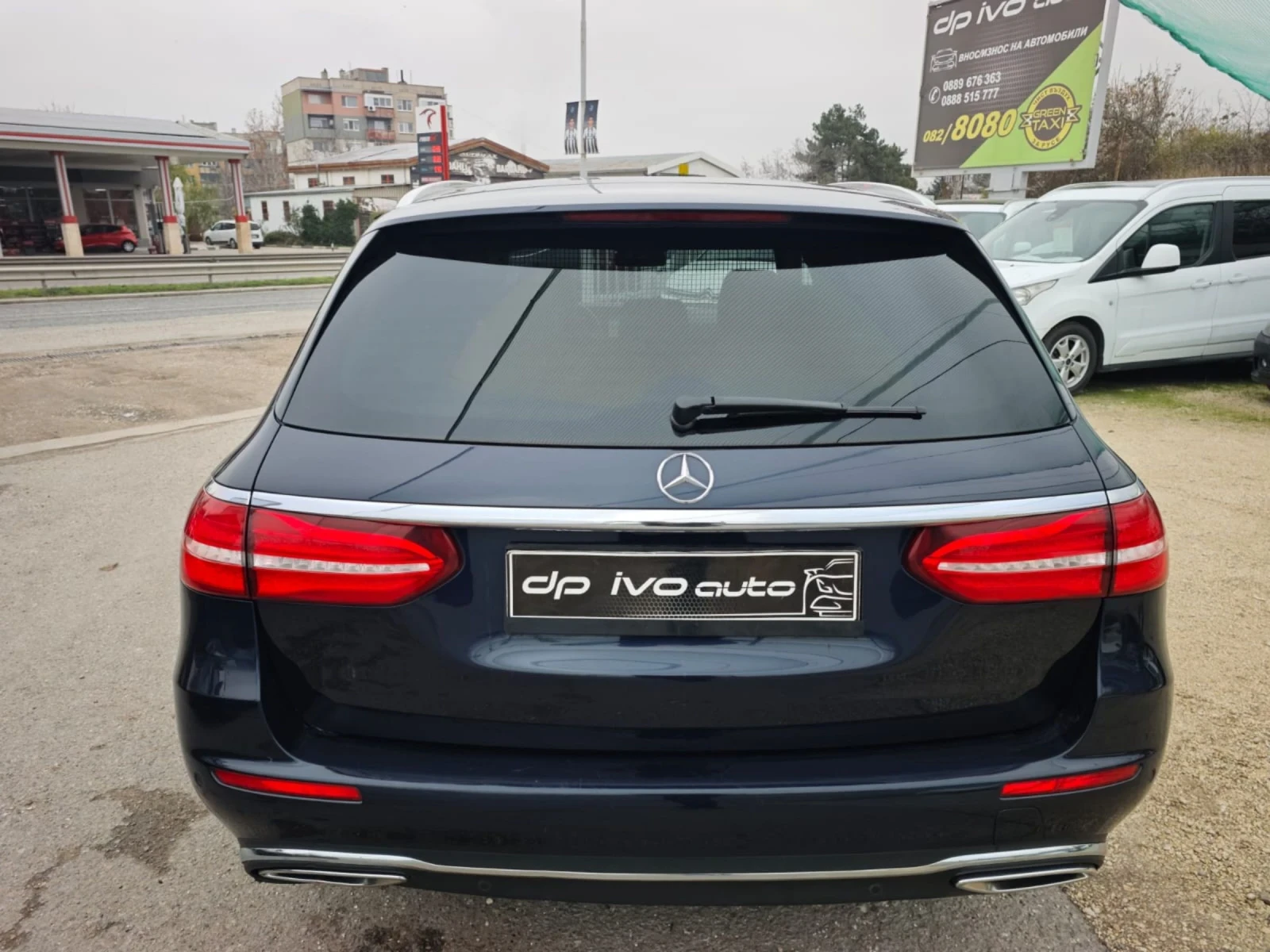 Mercedes-Benz E 220 CDI* AVANTGARDE* DIGITAL* КОЖА* НАВИ* ПОДГРЕВ* 9Gt - изображение 4