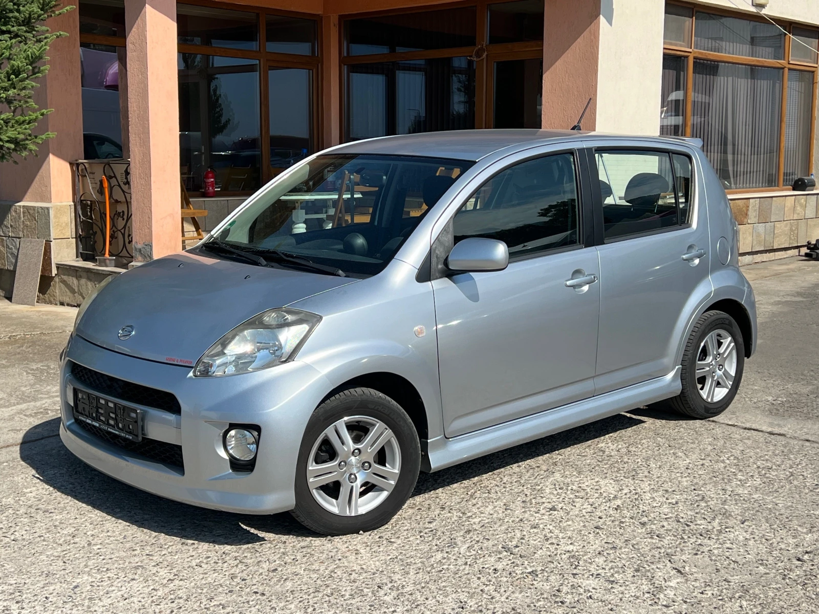 Daihatsu Sirion 1.3 i , ����� , 122.000�� | Mobile.bg � ����������� 1