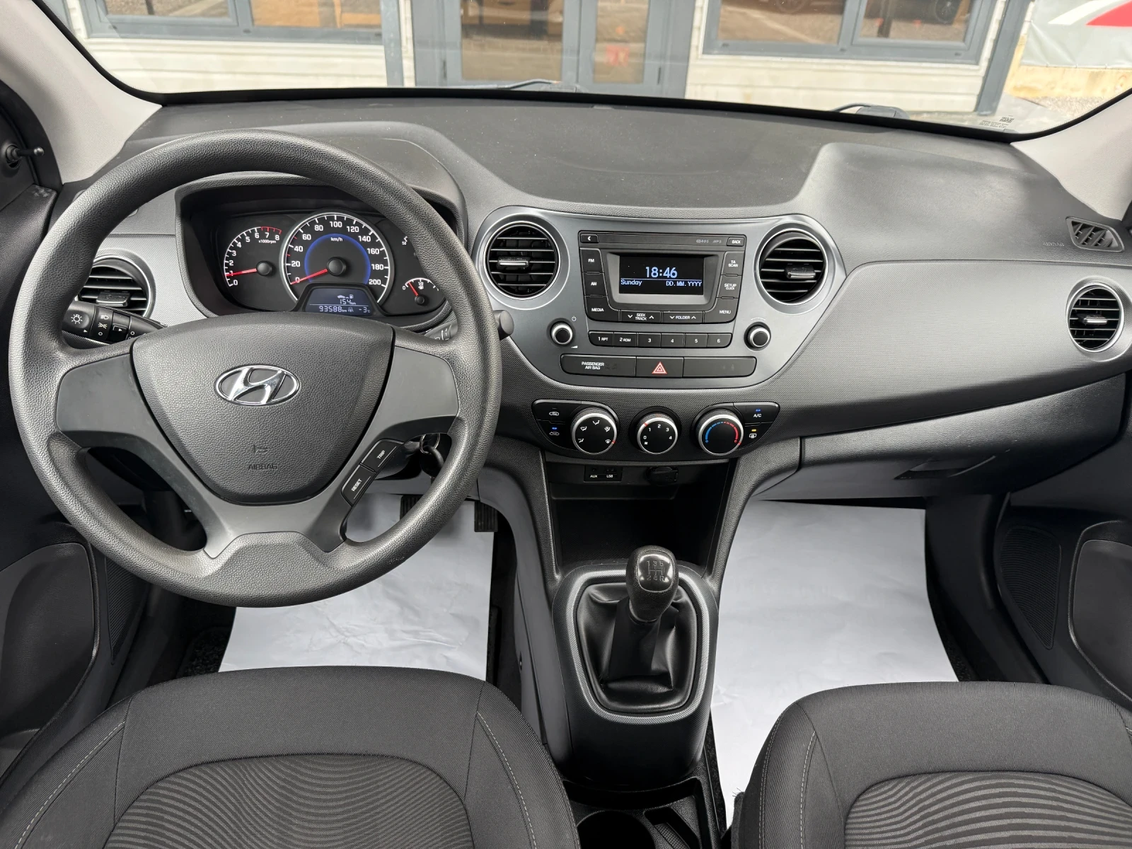 Hyundai I10 1.0iПерфектно състояние!Реални километри(КТЕО, COC - изображение 7