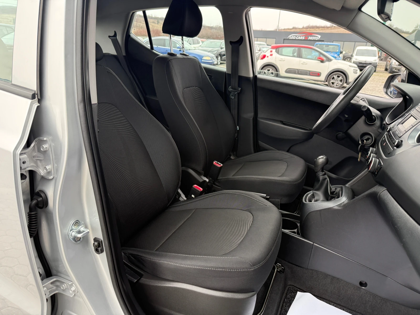 Hyundai I10 1.0iПерфектно състояние!Реални километри(КТЕО, COC - изображение 10