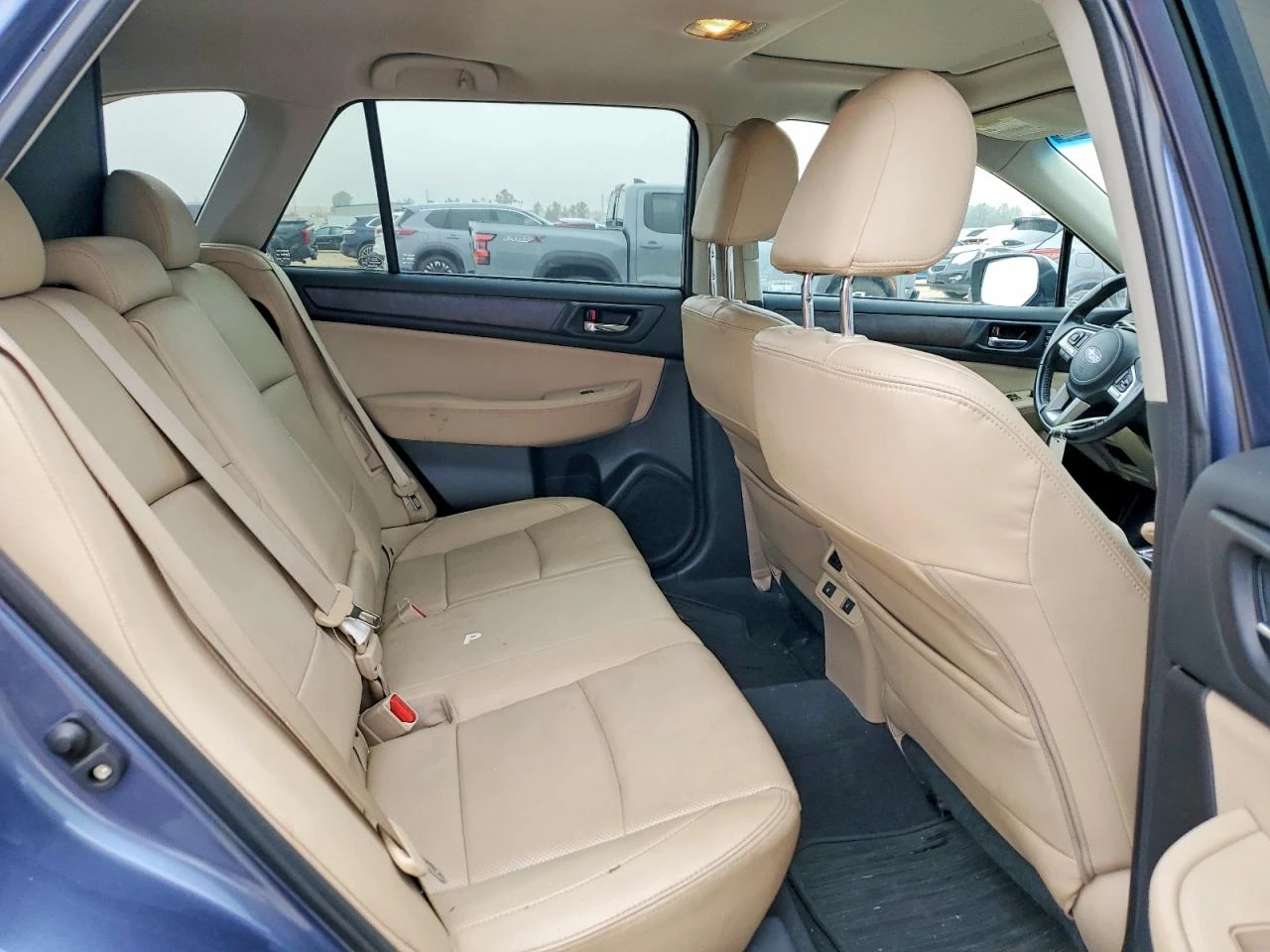 Subaru Outback 3.6l 3.6R Limited - изображение 10