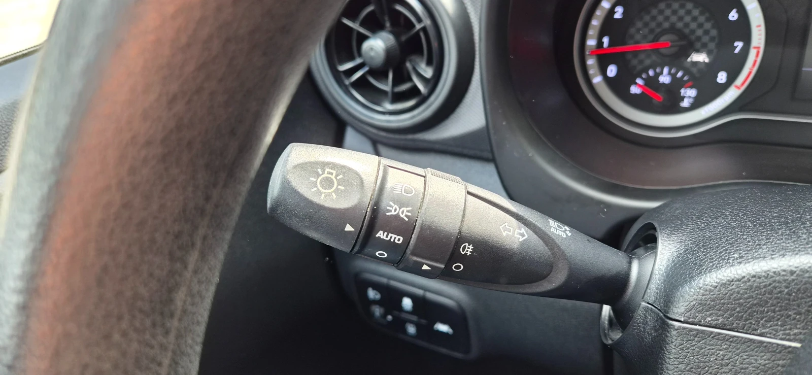 Hyundai I10 1.2 MPi (84 Hp) 81хил.км., снимка 15 - Автомобили и джипове - 54187803