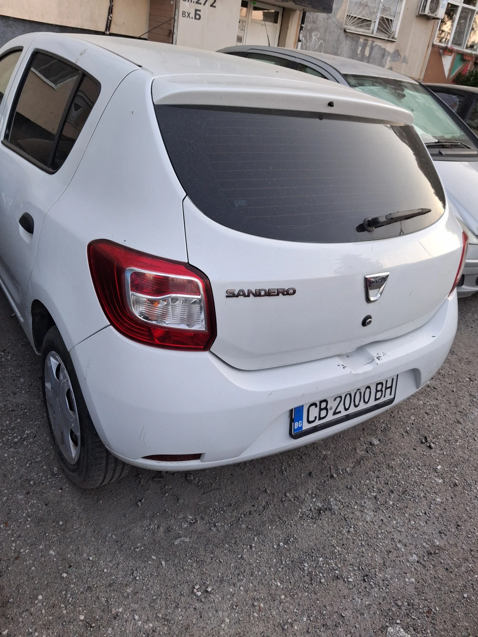 Dacia Sandero, снимка 5 - Автомобили и джипове - 54475537
