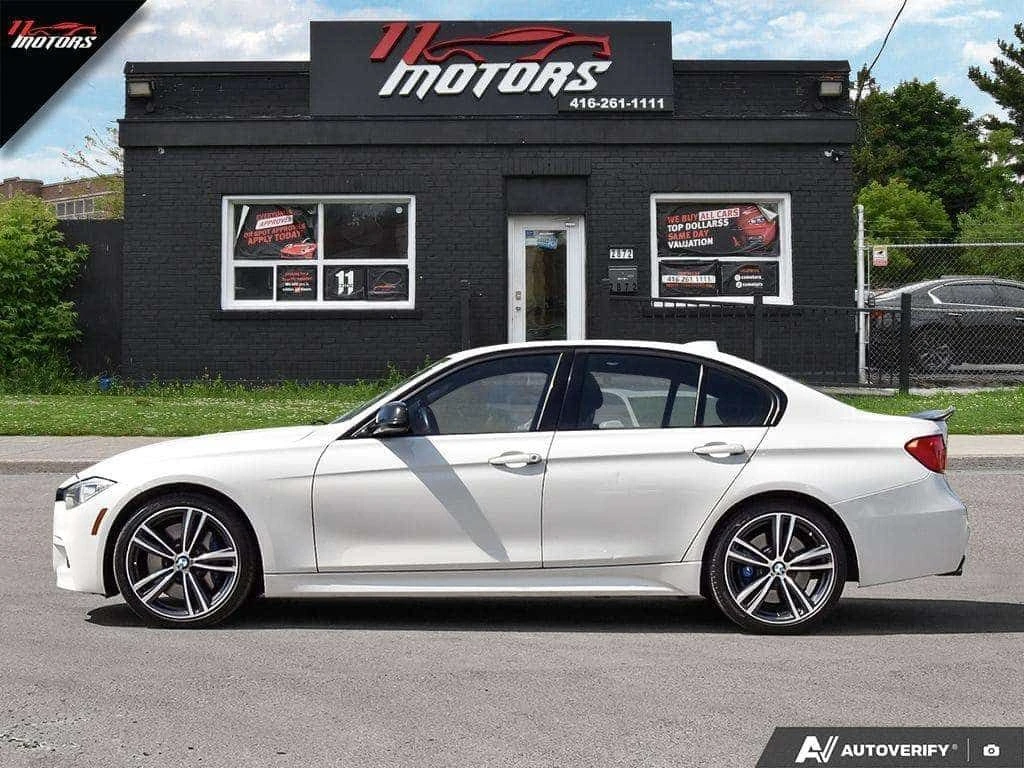 BMW 335 * 4dr Sdn 335i xDrive M SPORT| LOADED | RED INTERI, снимка 3 - Автомобили и джипове - 54934321