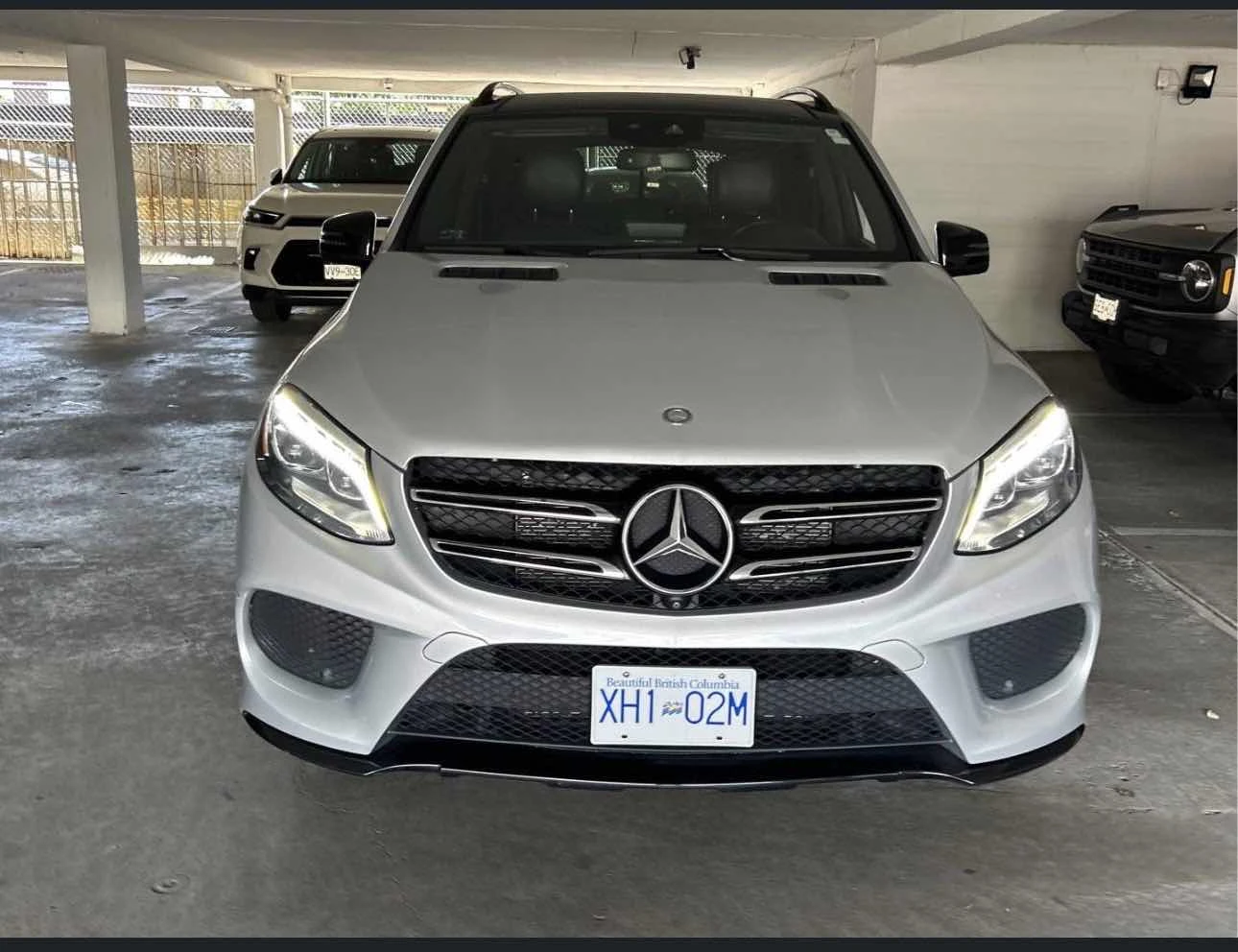 Mercedes-Benz GLE 450 ПАНОРАМА * ОБДУХВАНЕ * 2 КЛЮЧА * СЕРВИЗНА ИСТ, снимка 2 - Автомобили и джипове - 55089593