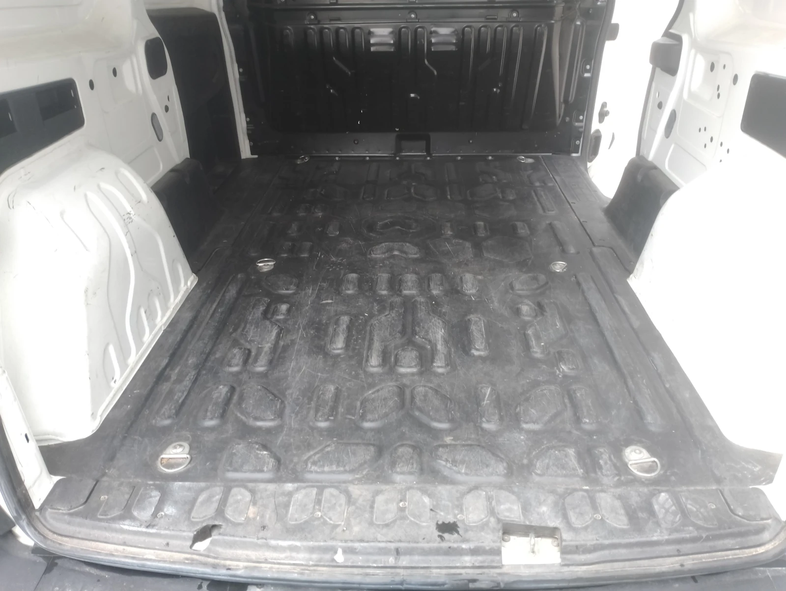 Fiat Doblo MAXI 90 Multijet, снимка 8 - Автомобили и джипове - 55132200