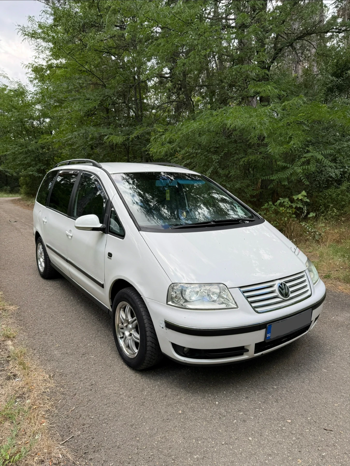 VW Sharan 1.9TDI, снимка 8 - Автомобили и джипове - 55212288