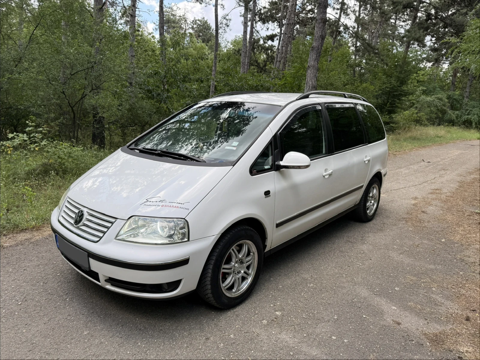 VW Sharan 1.9TDI, снимка 2 - Автомобили и джипове - 55212288