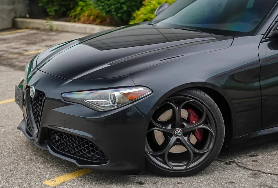 Alfa Romeo Giulia * Ti Sport AWD* АВТОКРЕДИТ БЕЗ ПЪРВОНАЧАЛМНА ВНОСК, снимка 2 - Автомобили и джипове - 55487121