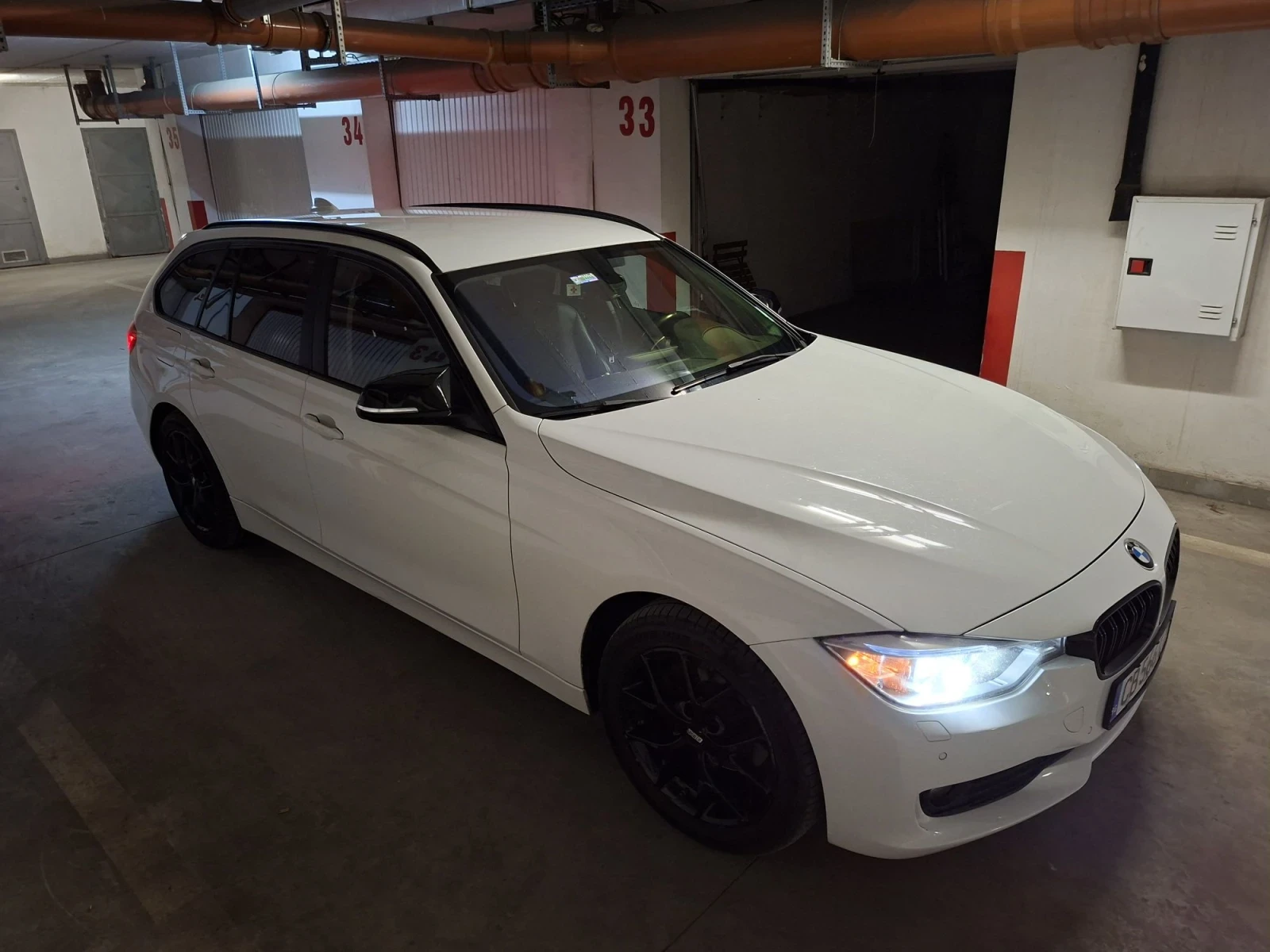 BMW 320 Xdrive Sport touring, снимка 9 - Автомобили и джипове - 55603394