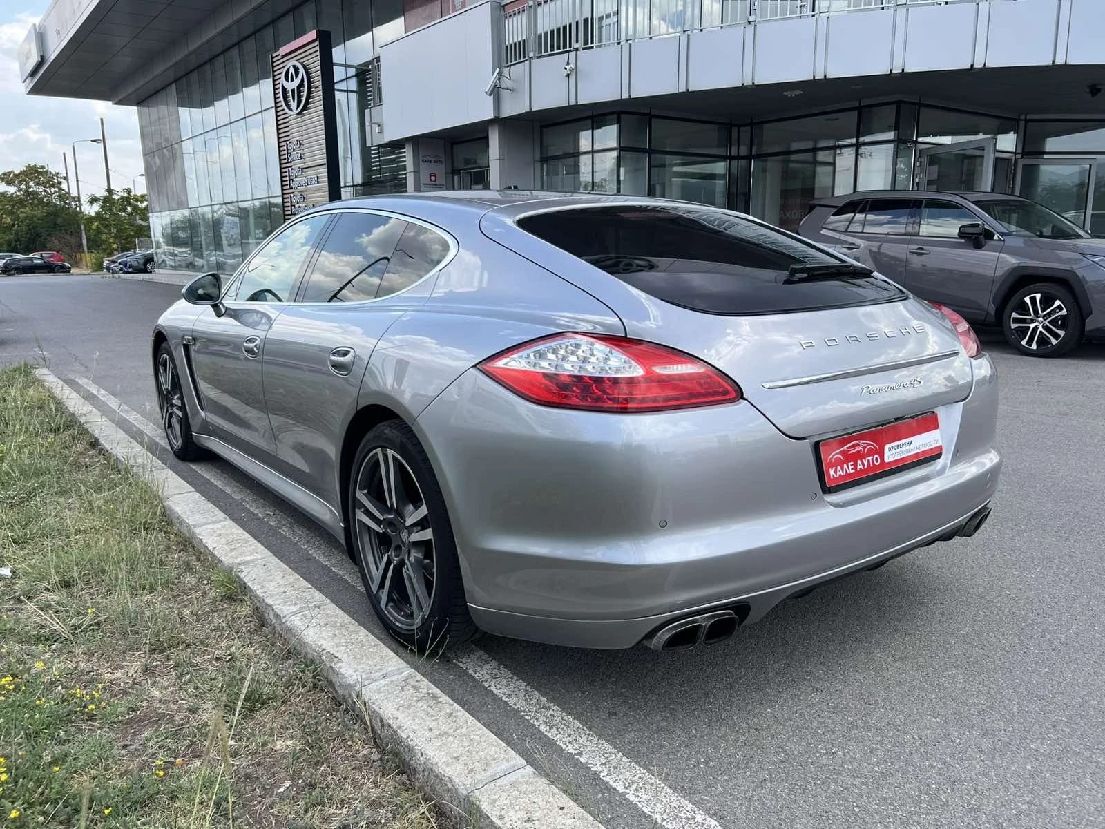 Porsche Panamera 4S V8 Premium, снимка 6 - Автомобили и джипове - 55622774