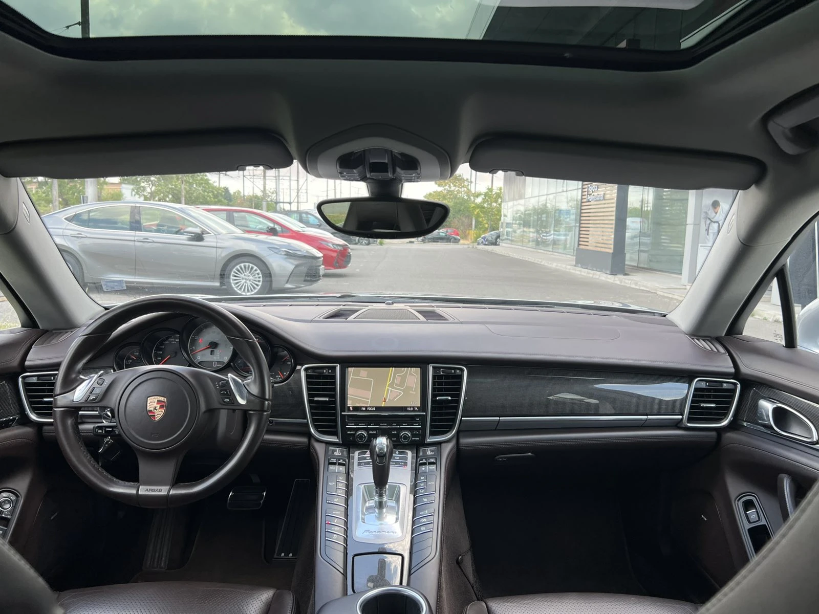 Porsche Panamera 4S V8 Premium, снимка 15 - Автомобили и джипове - 55622774