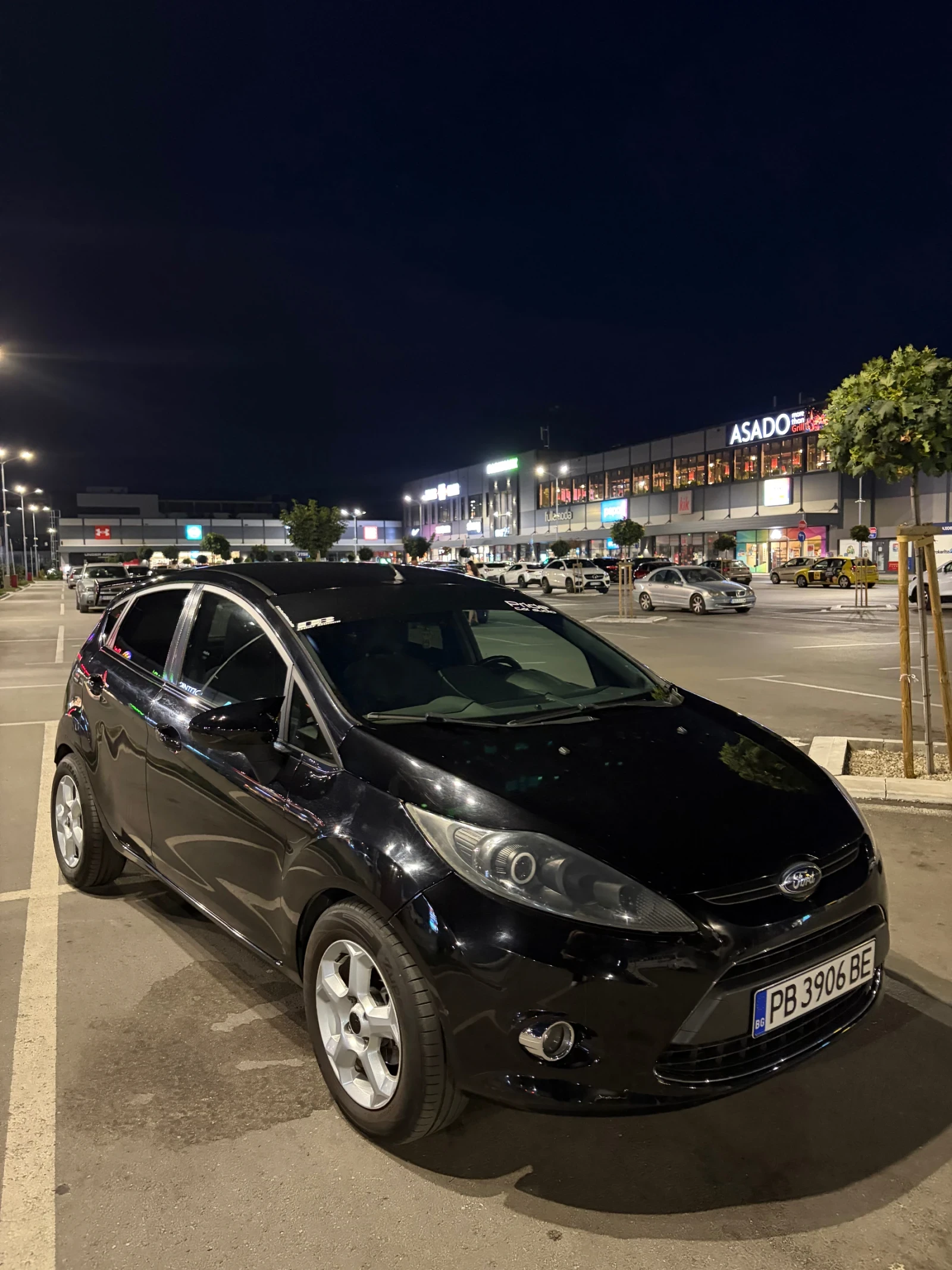 Ford Fiesta ? Двигател: 1.4 TDCi дизел ? Година: 2010 г. ?? , снимка 2 - Автомобили и джипове - 55657971