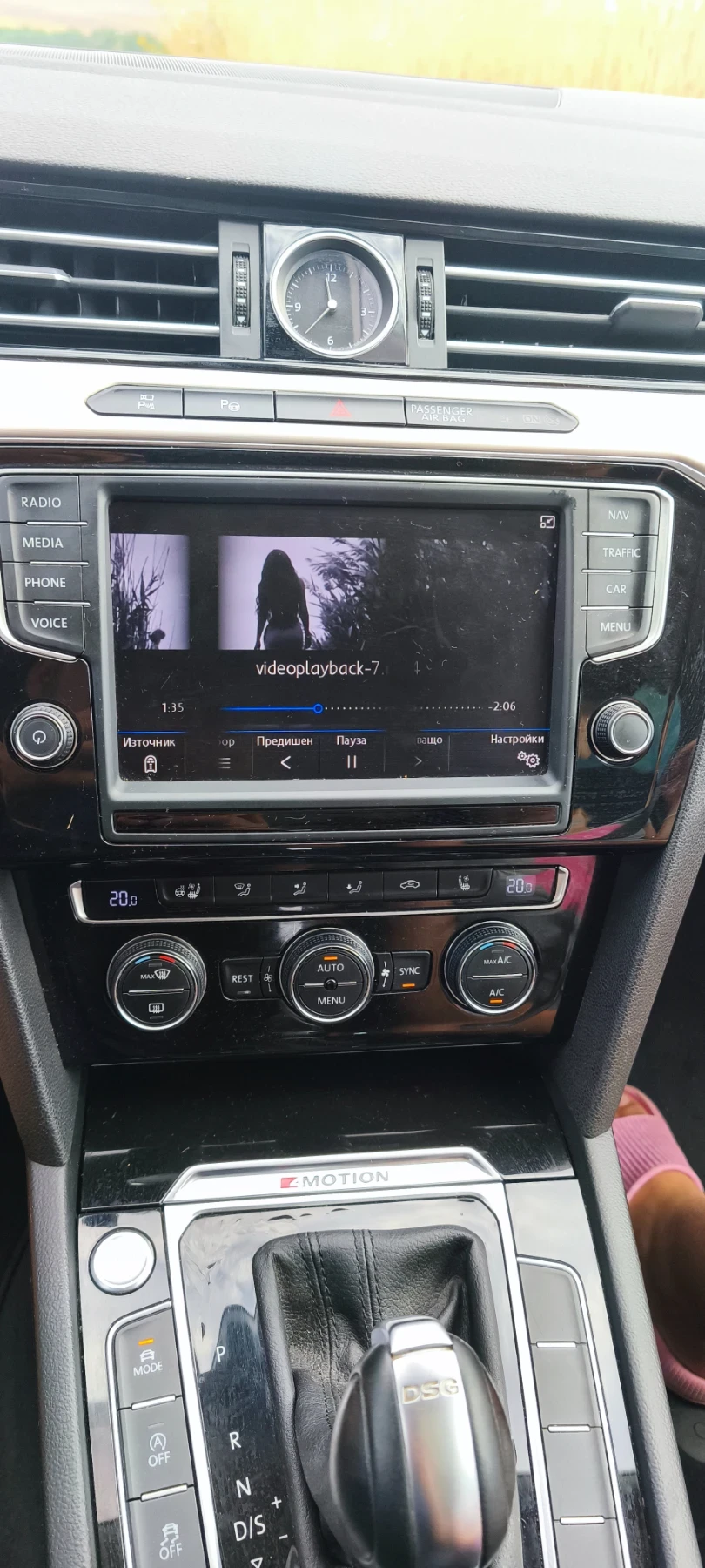 VW Passat, снимка 13 - Автомобили и джипове - 55824599