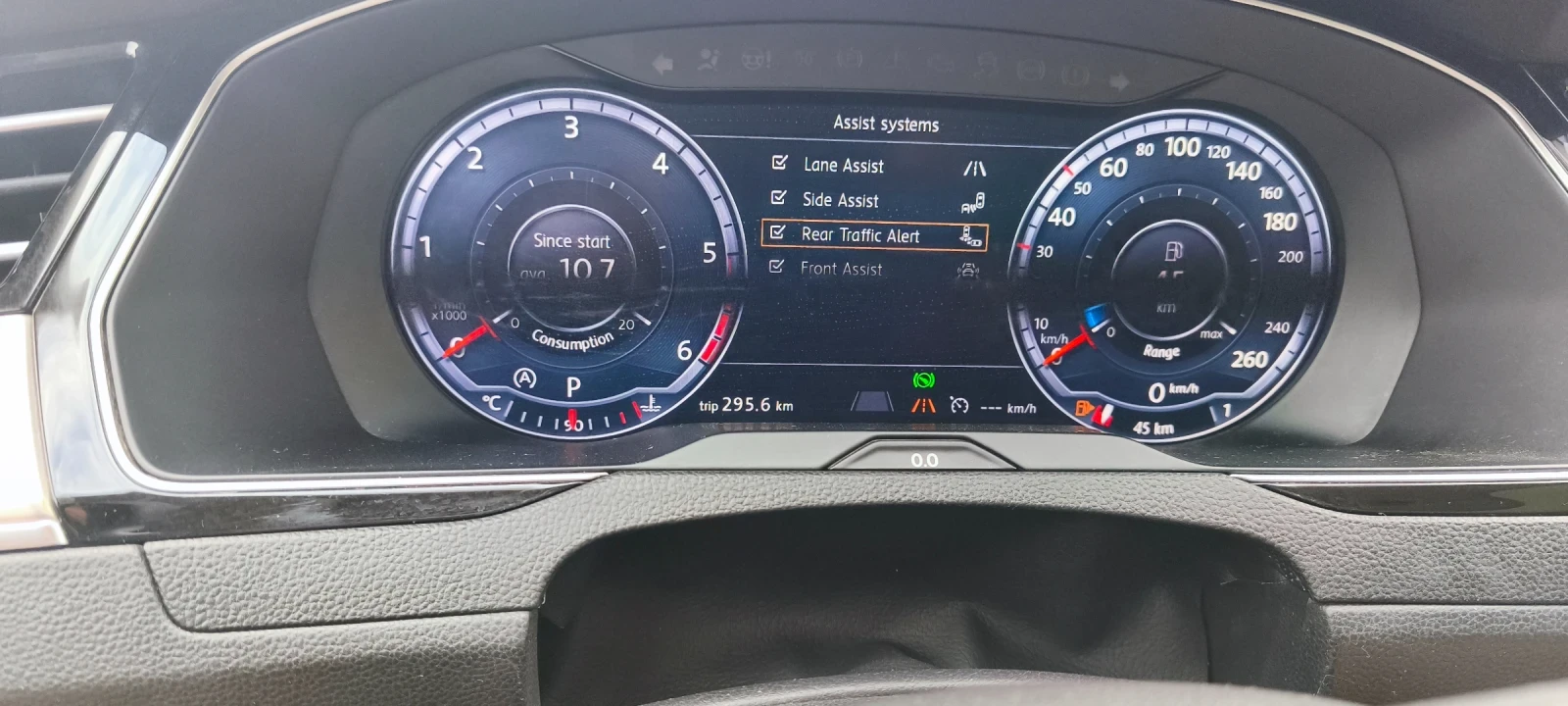 VW Passat, снимка 14 - Автомобили и джипове - 55824599