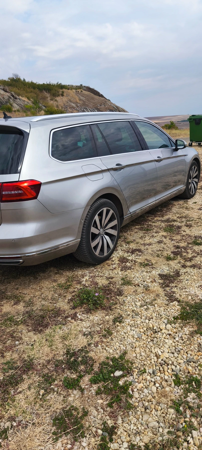 VW Passat, снимка 3 - Автомобили и джипове - 55824599