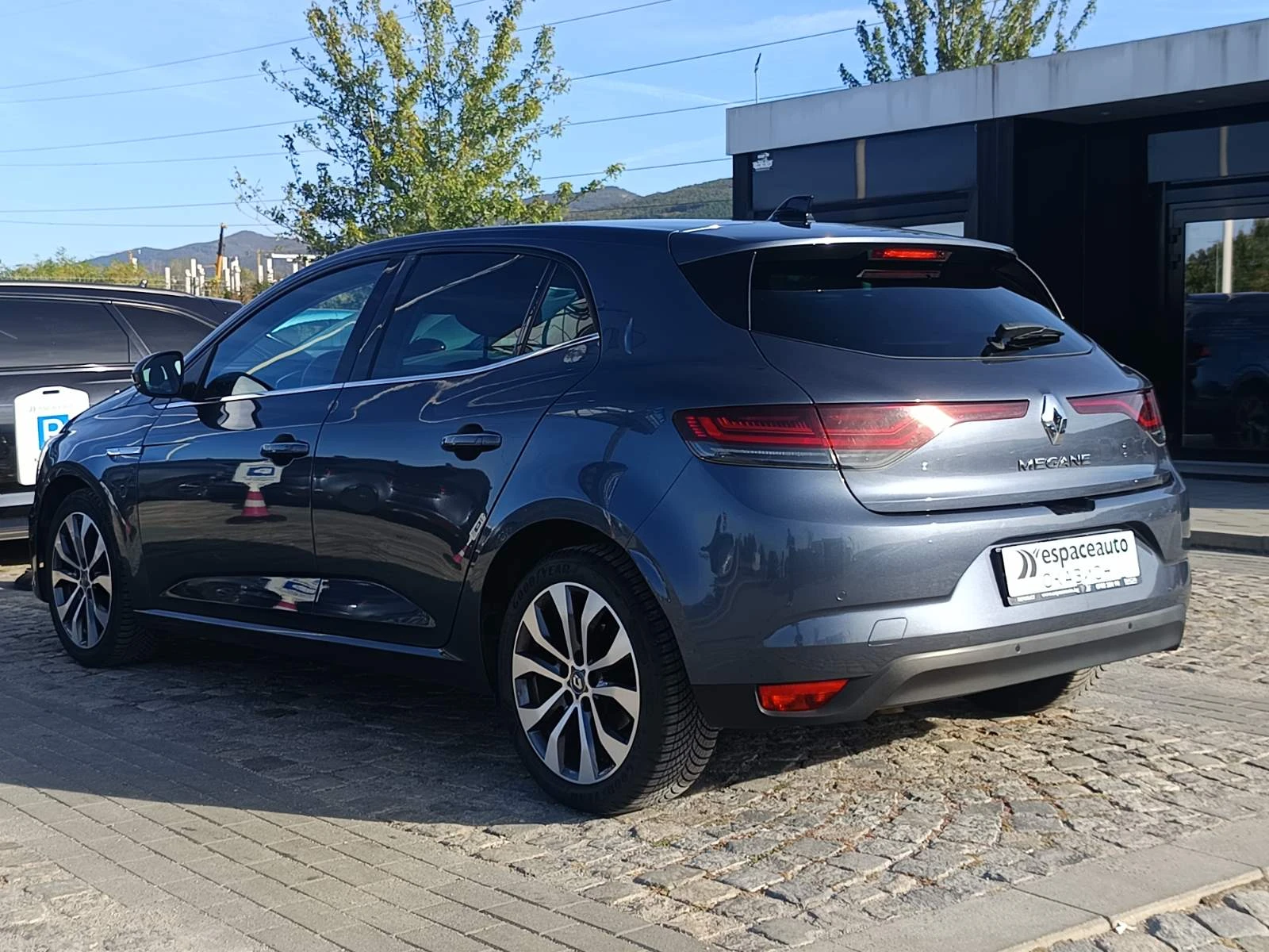 Renault Megane 1.3Tce/ 140к.с., снимка 6 - Автомобили и джипове - 56359037