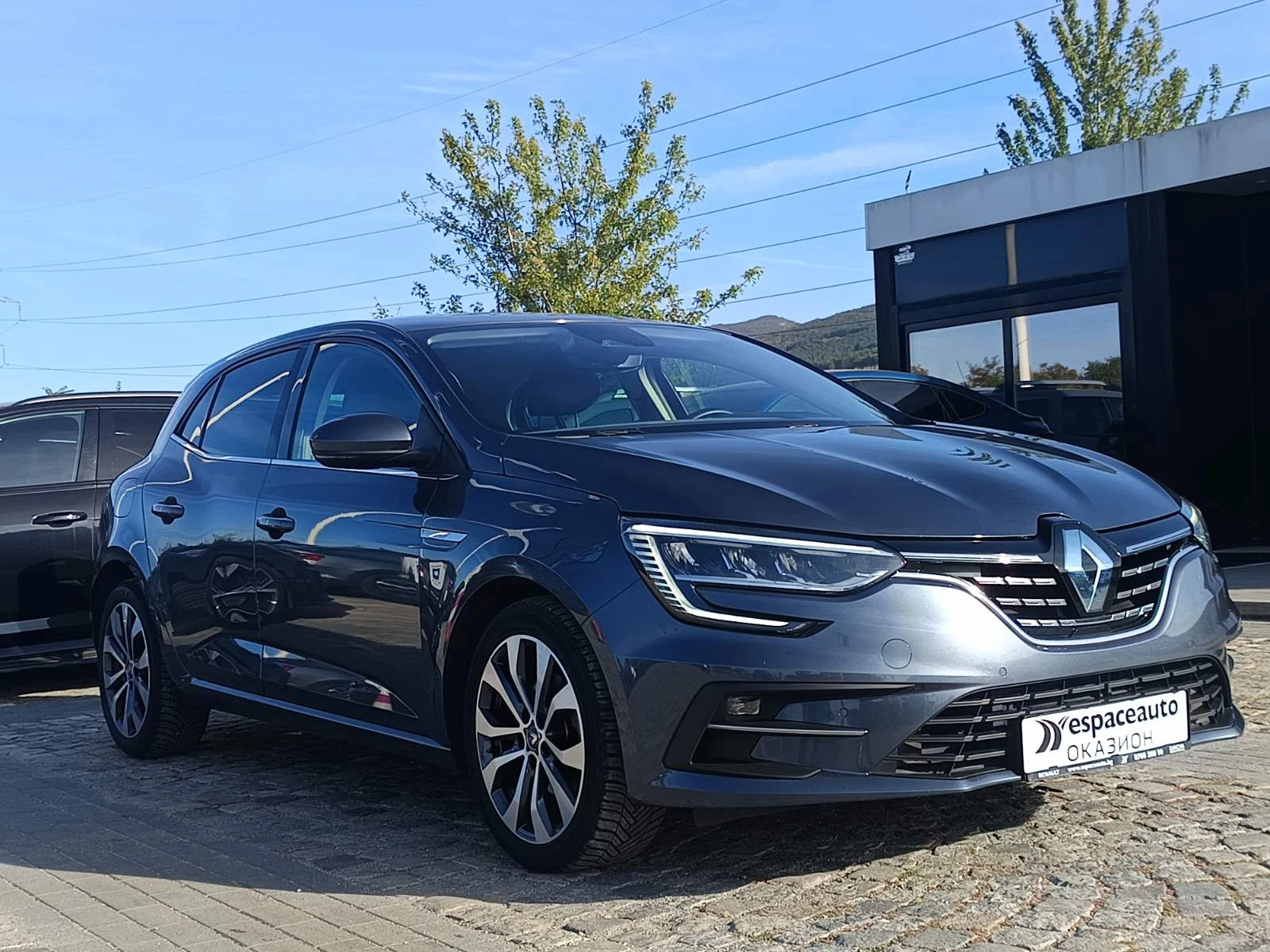 Renault Megane 1.3Tce/ 140к.с., снимка 3 - Автомобили и джипове - 56359037