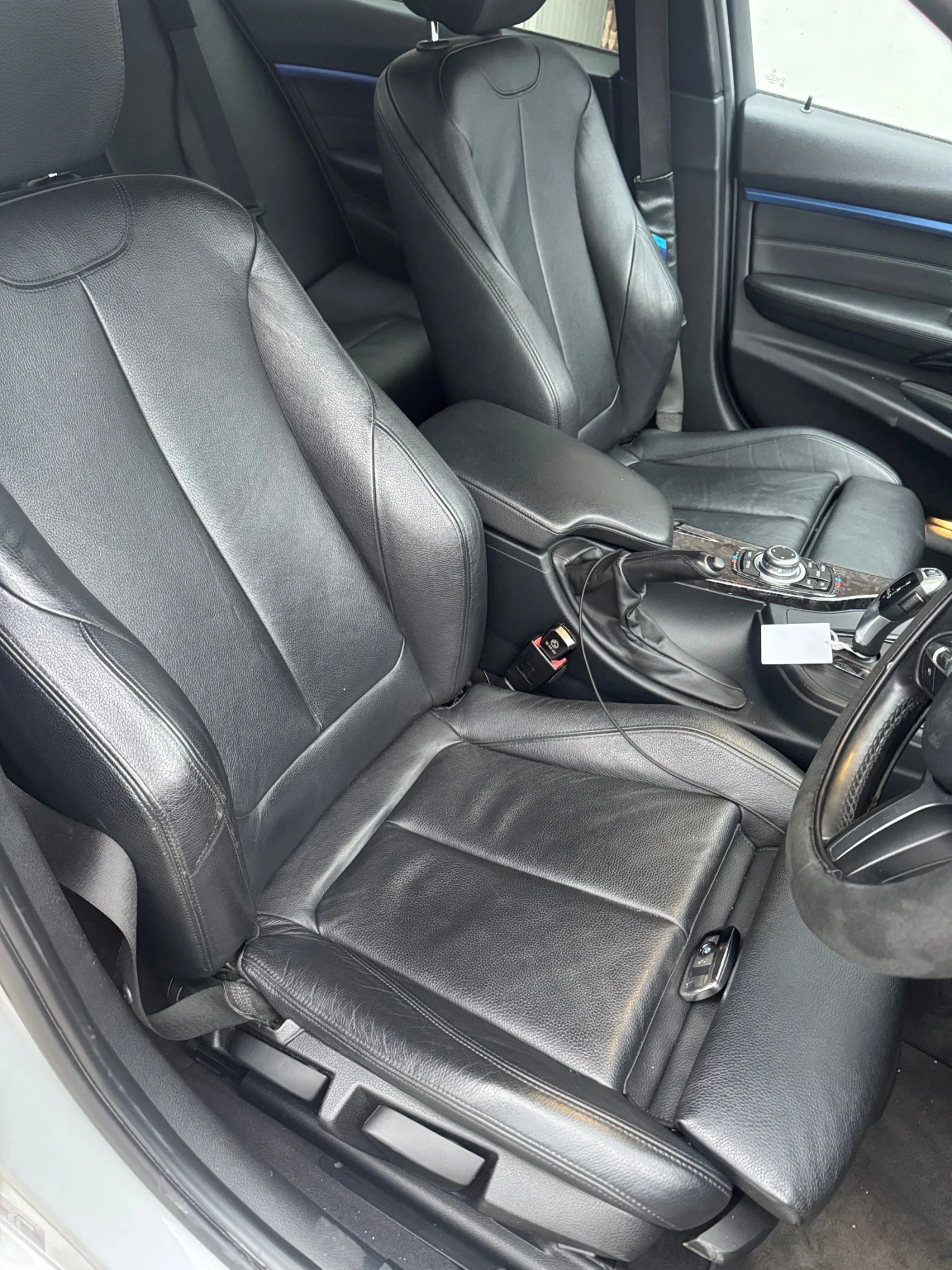 BMW 320, снимка 11 - Автомобили и джипове - 56416364