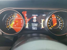 Jeep Wrangler 3.6* UNLIMITED SPORT* РЕАЛНИ КМ, снимка 11