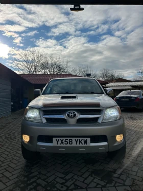 Toyota Hilux ?nvincible, снимка 3