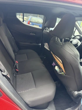 Toyota C-HR CLUB bi-tone, 73000km, всички екстри за модела, снимка 9