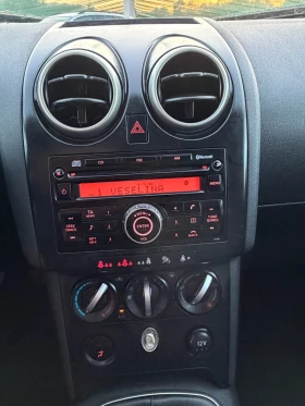 Nissan Qashqai 1.6i ИТАЛИЯ, снимка 10