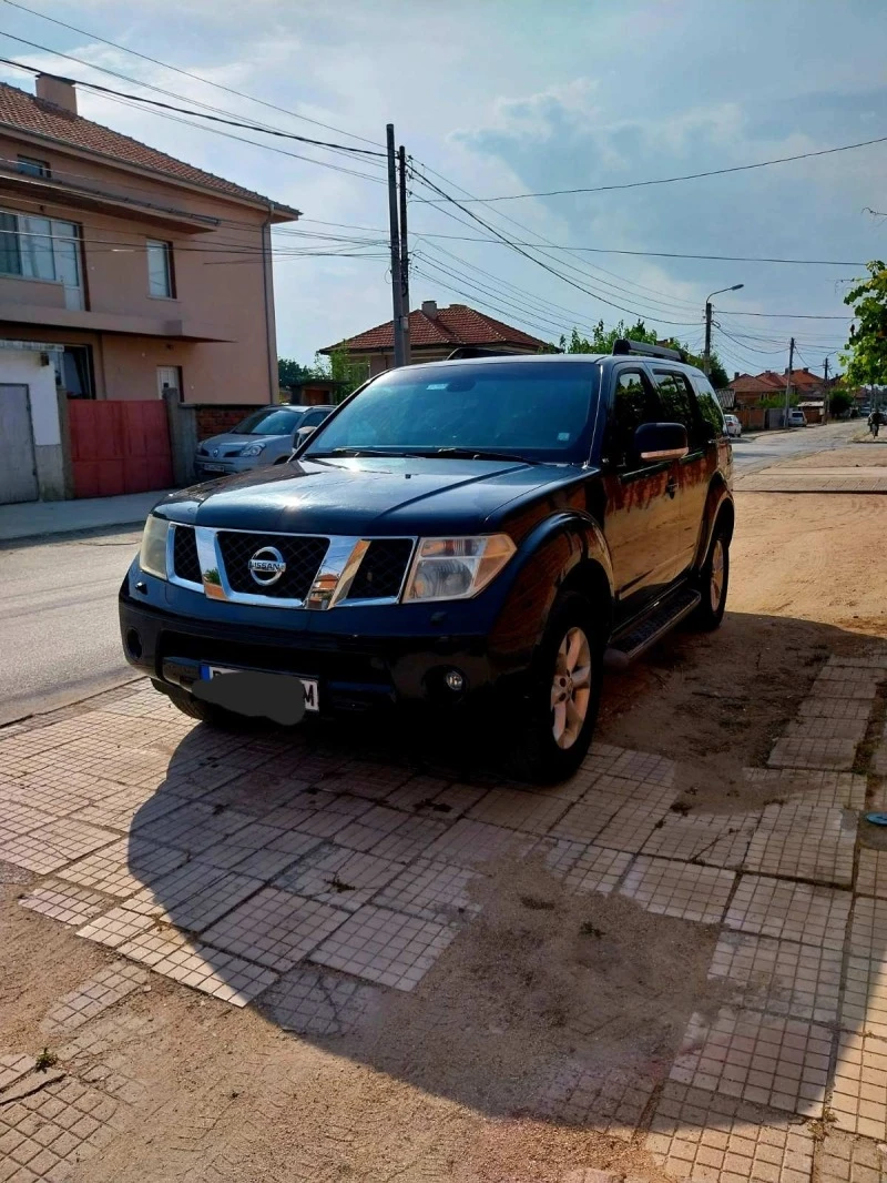 Nissan Pathfinder, снимка 1 - Автомобили и джипове - 47181316