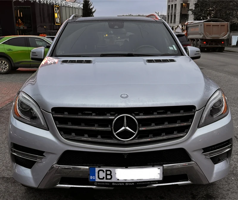 Mercedes-Benz ML 350 AMG, снимка 1 - Автомобили и джипове - 48349842