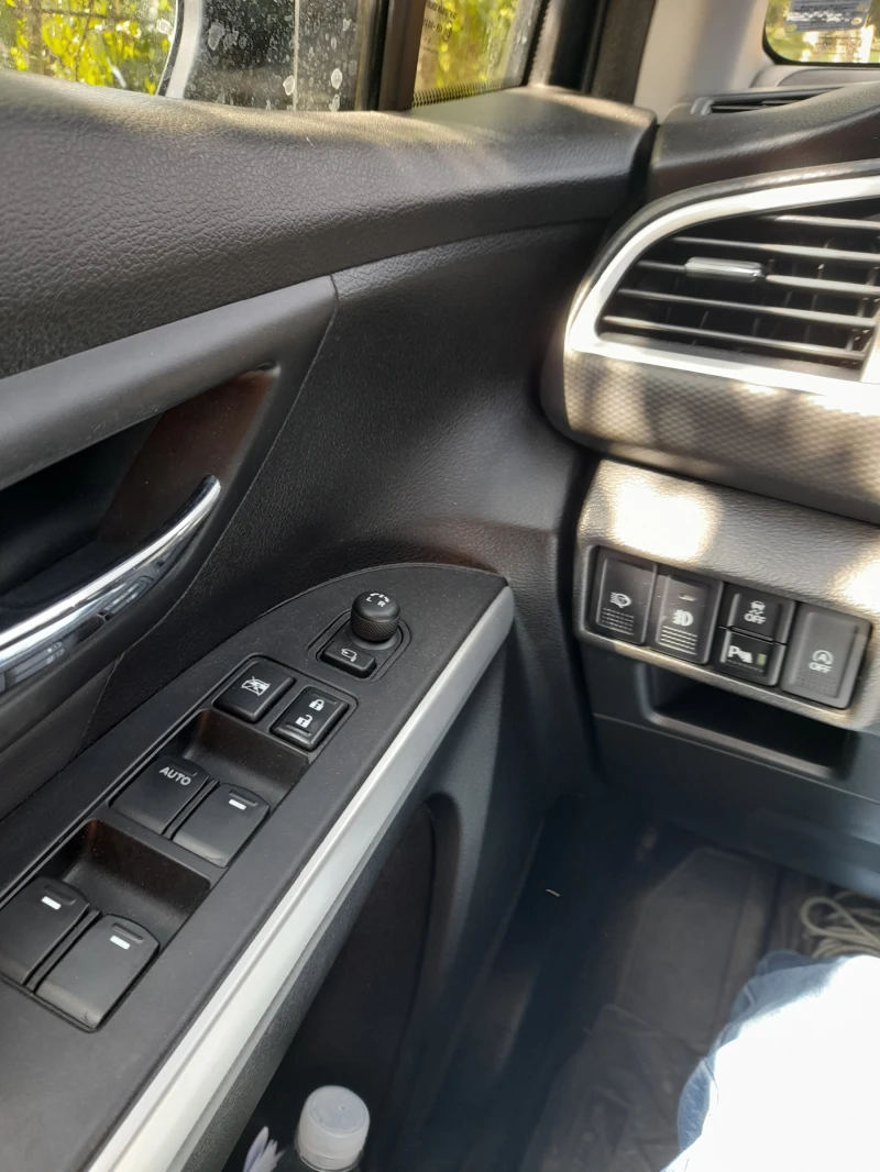 Suzuki SX4 S-Cross 1.6 DI-D, снимка 14 - Автомобили и джипове - 52580392