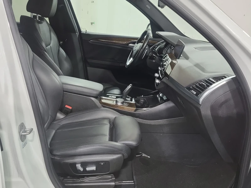 BMW X3 30i * * CARFAX * * АВТО КРЕДИТ * * , снимка 12 - Автомобили и джипове - 53137090