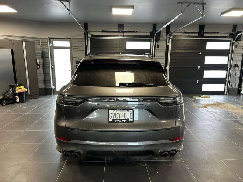 Porsche Cayenne   Turbo S | CARFAX | БЕЗ ИНЦИДЕНТИ, снимка 4 - Автомобили и джипове - 53561005