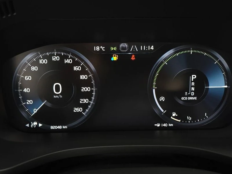 Volvo XC60 D5 Inscription| 190к.с.| ВКЛ.ТЕХНОТЕСТ, снимка 8 - Автомобили и джипове - 55171516